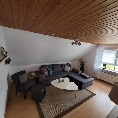 Neu! Merle Mit Balkon Apartamento