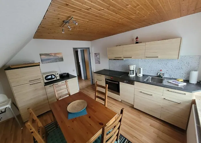 Neu! Merle Mit Balkon * Carolinensiel